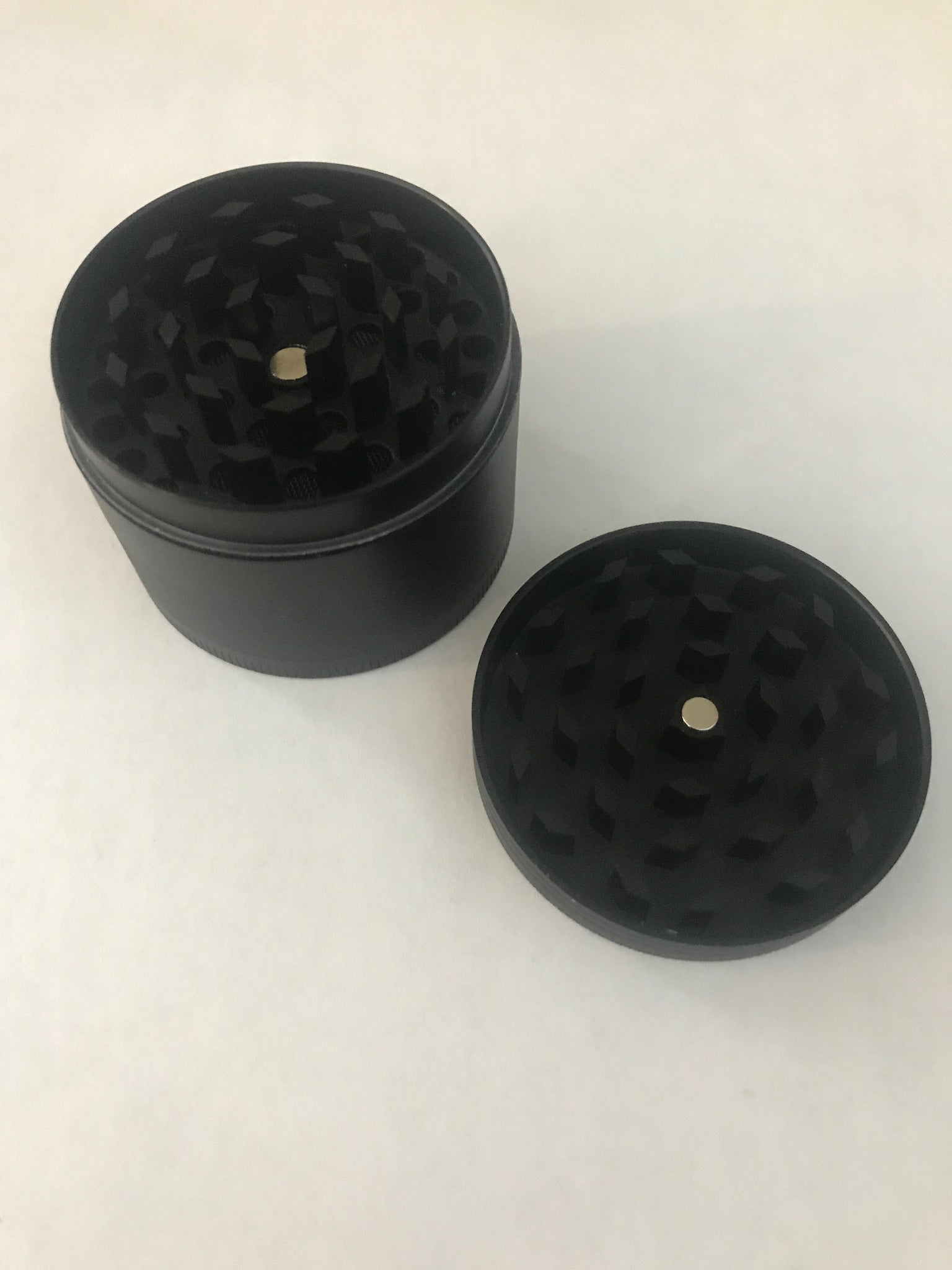 Magnetic 3-Chamber Herb Grinder Black - 2.5 INCH - Brew & Grow Hydroponics  and Homebrewing Supplies of Chicagoland